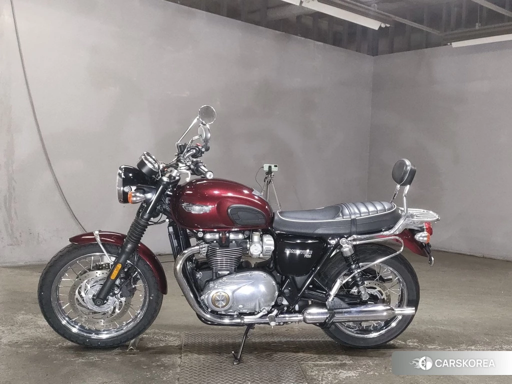Проданный OTHER TRIUMPH T120 BONNEVILLE 2017 из Японии