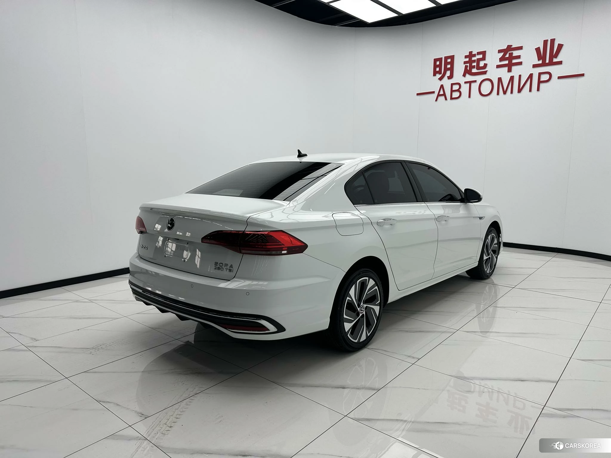 Volkswagen Bora id 4486293 из Китая 10