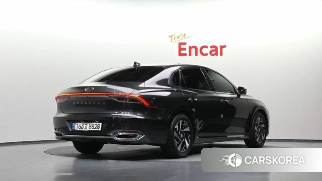 Hyundai The New Grandeur IG Hybrid id 4849237 из Кореи 12