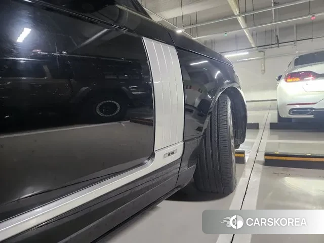 Land Rover Range Rover 4th Generation 2019 Черный из Кореи, фото 2