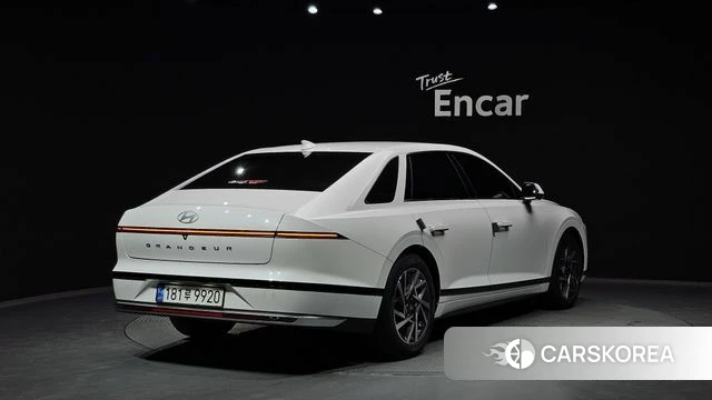 Hyundai Grandeur (GN7) id 3811628 из Кореи 12