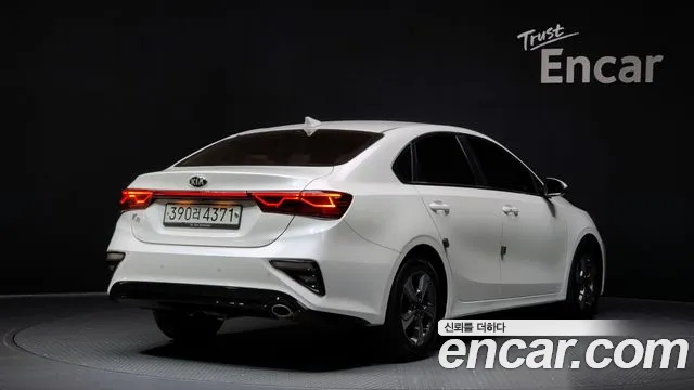 Kia Come New K3 id 2756683 из Кореи 12