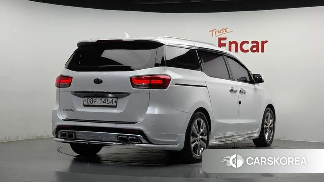 Kia All New Carnival id 4425064 из Кореи 12