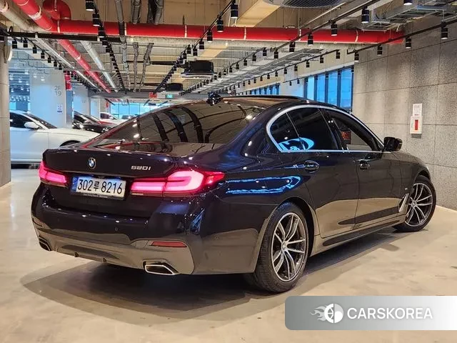 BMW 5 Series (G30) id 3463968 из Кореи 12