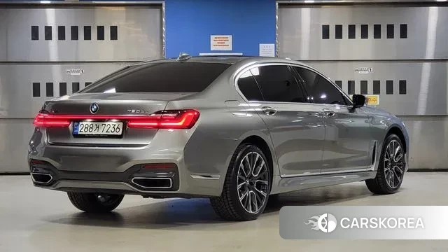 BMW 7 Series (G11) id 3534473 из Кореи 12