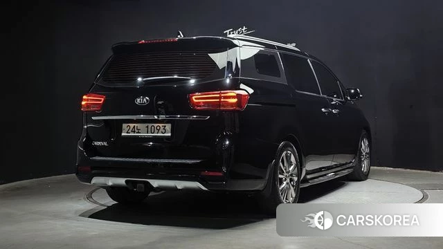 Kia The New Carnival id 4203533 из Кореи 12