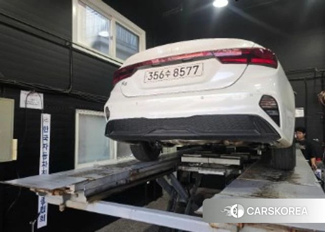 Kia The New K3 2nd generation 2022 Белый из Кореи, фото 2