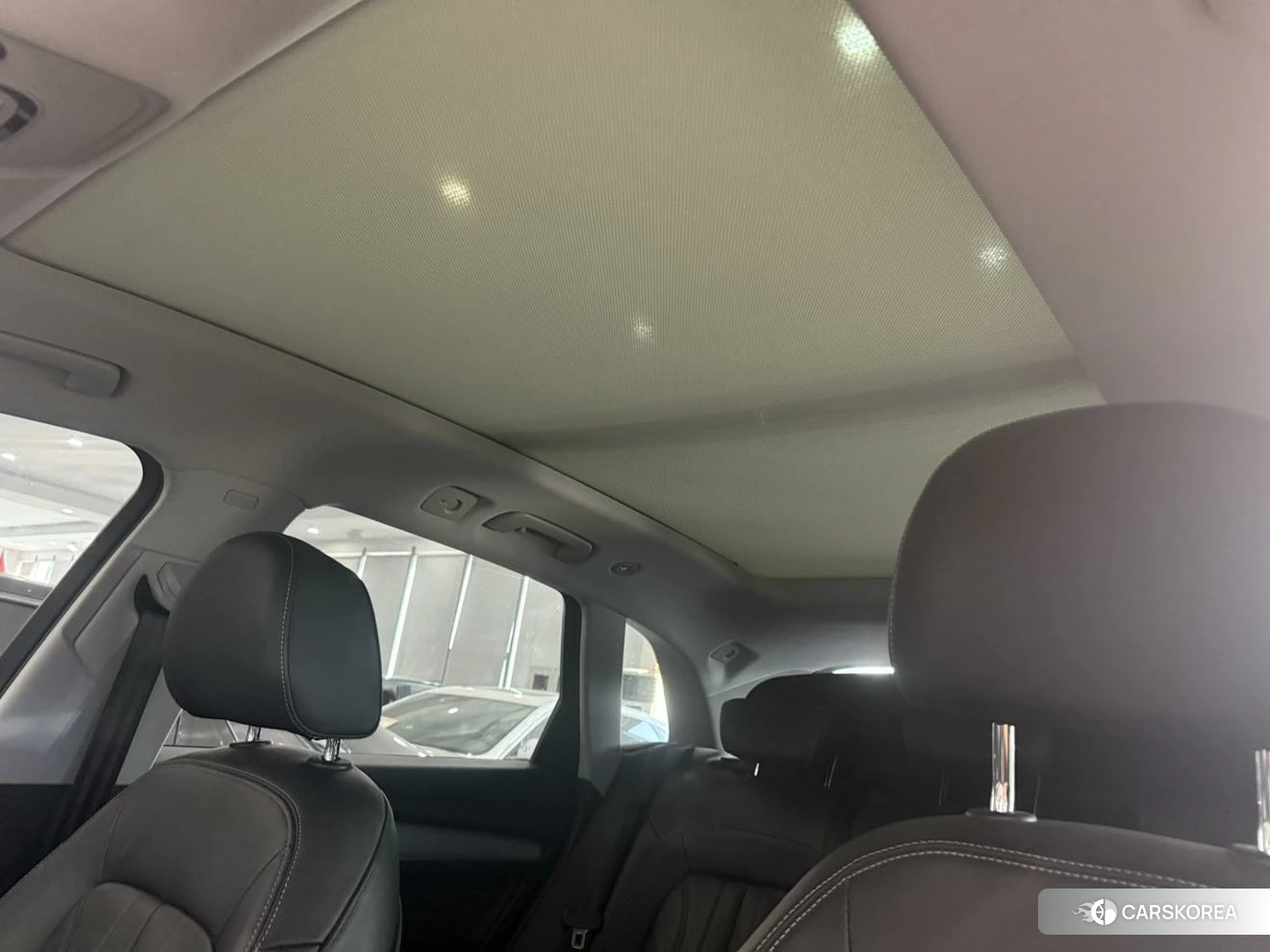 Audi Q5L 2020 Белый из Китая, фото 2