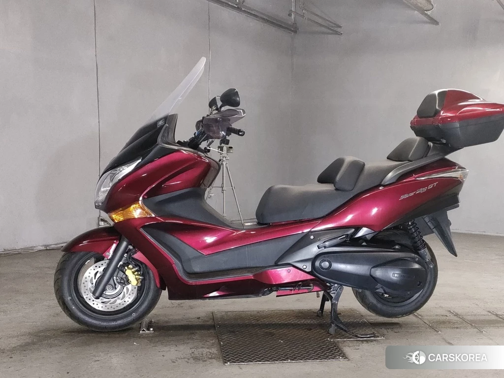 Проданный Honda SILVER WING 400 GT 2015 из Японии, фото 2