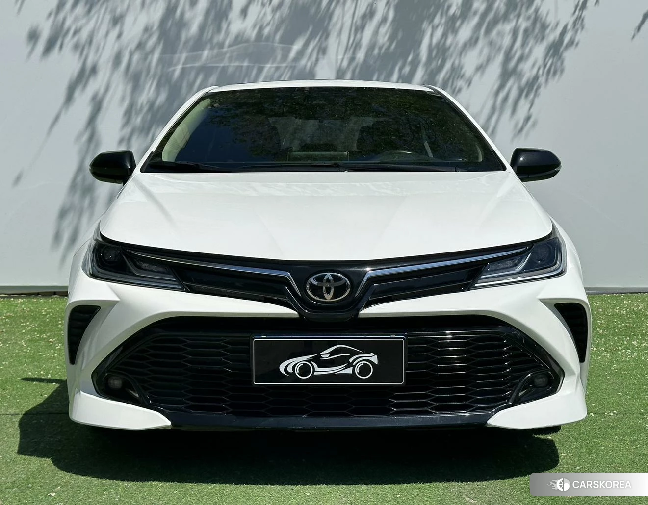 Toyota Corolla 2021 Белый из Китая, фото 2