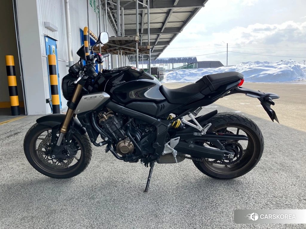 Проданный Honda CB650R 2019 из Японии, фото 2