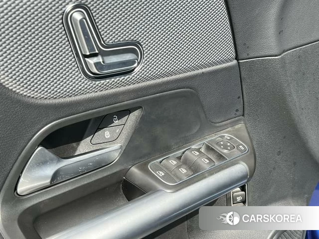 Mercedes-Benz GLA id 4261387 из Китая 12