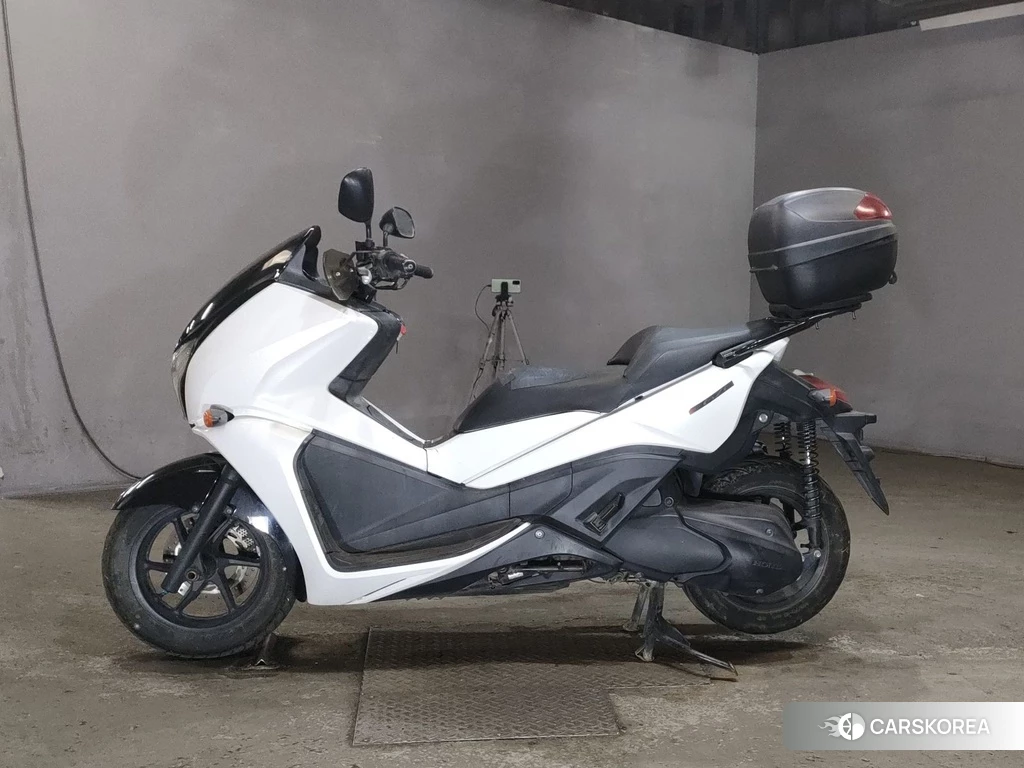 Проданный Honda PHASE id 4081125 из Японии, фото 2