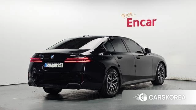 BMW 5 Series (G60) id 4655360 из Кореи 12