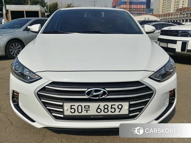 Hyundai Avante AD 2018 Белый из Кореи, фото 2