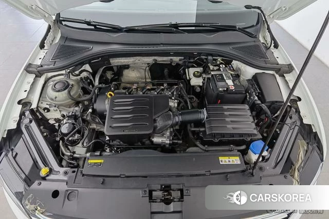 Volkswagen Bora id 4276315 из Китая 12