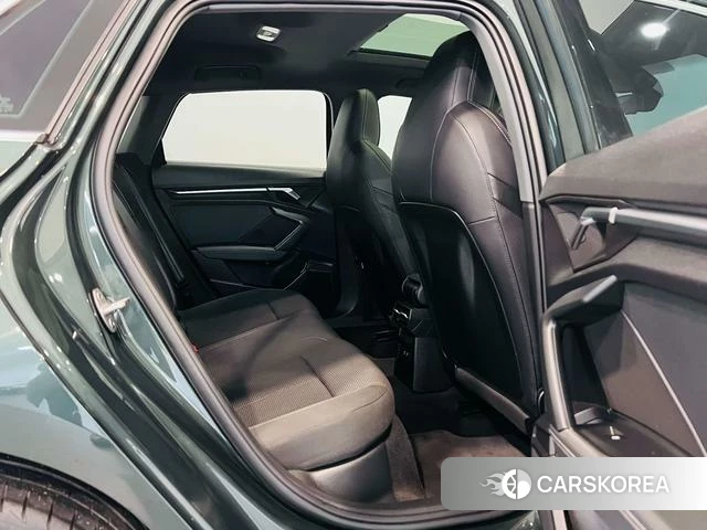 Audi A3 id 4333638 из Китая 7