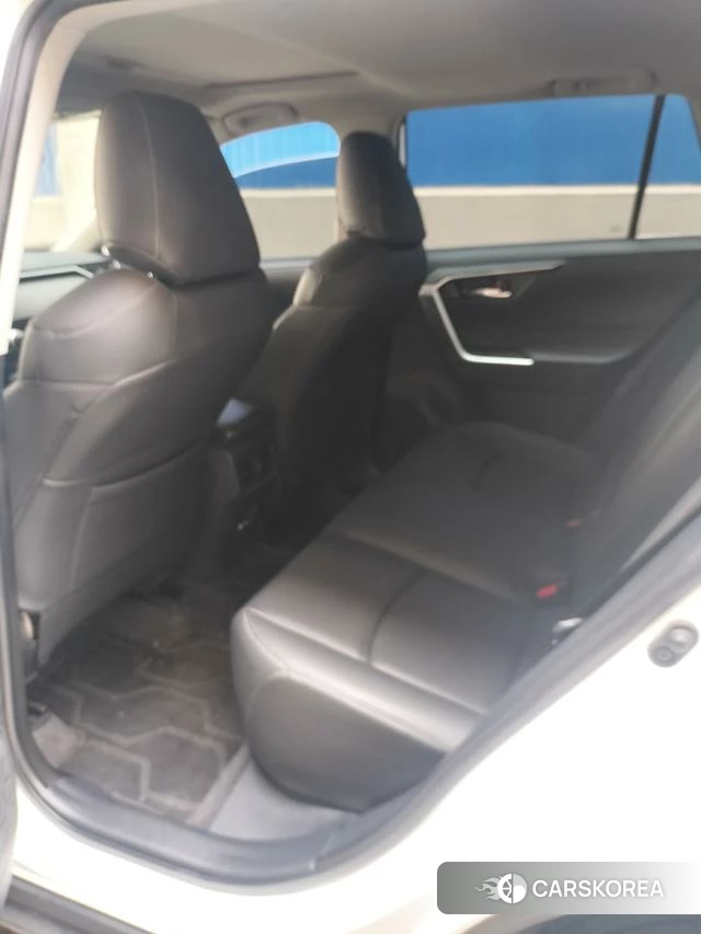 Toyota RAV4 Rongfang 2023 Белый из Китая, фото 2