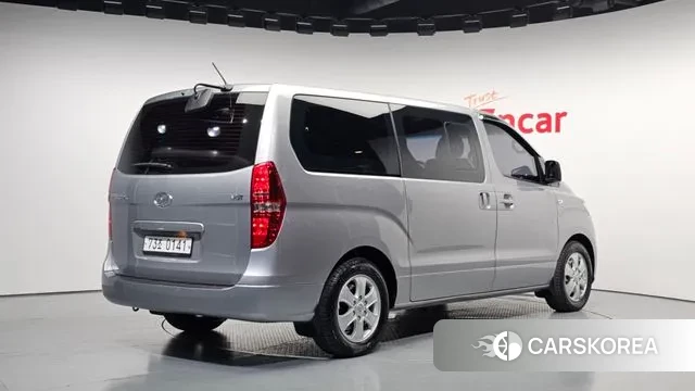 Hyundai The New Grand Starex id 3386115 из Кореи 12