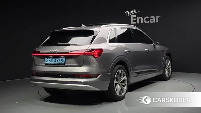 Audi e-Tron id 3008581 из Кореи 12
