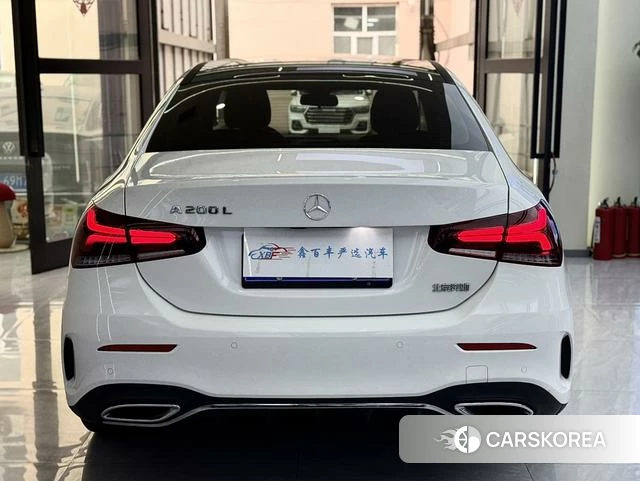 Mercedes-Benz Class A 2021 Белый из Китая, фото 3