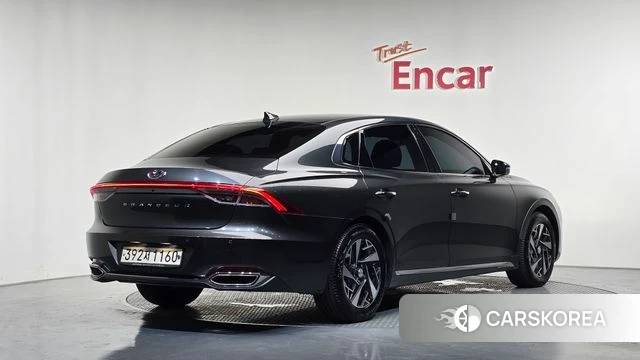 Hyundai The New Grandeur IG Hybrid id 4642334 из Кореи 12