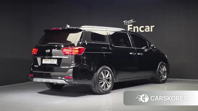 Kia The New Carnival id 3330283 из Кореи 12