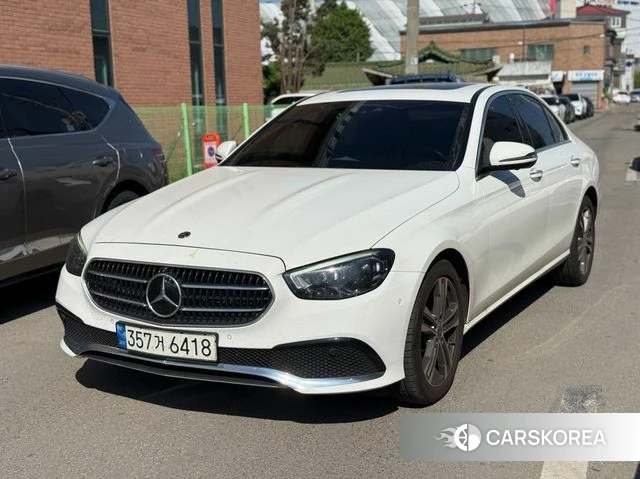 Mercedes-Benz E-Class W213 2021 Белый из Кореи, фото 2