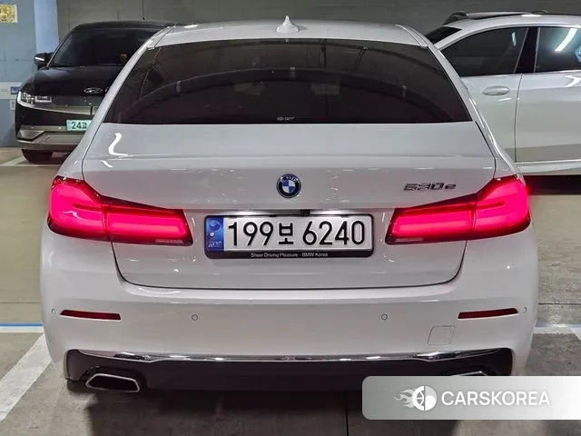 BMW 5 Series (G30) id 3207715 из Кореи 12