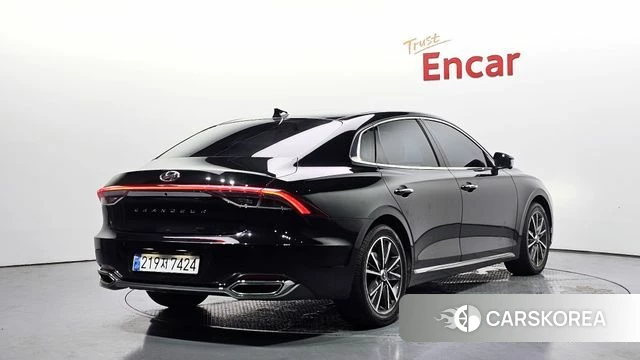 Hyundai The New Grandeur IG id 4389023 из Кореи 12