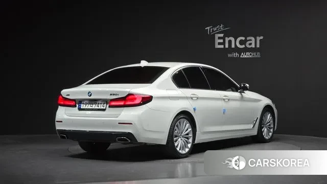 BMW 5 Series (G30) id 3560887 из Кореи 12