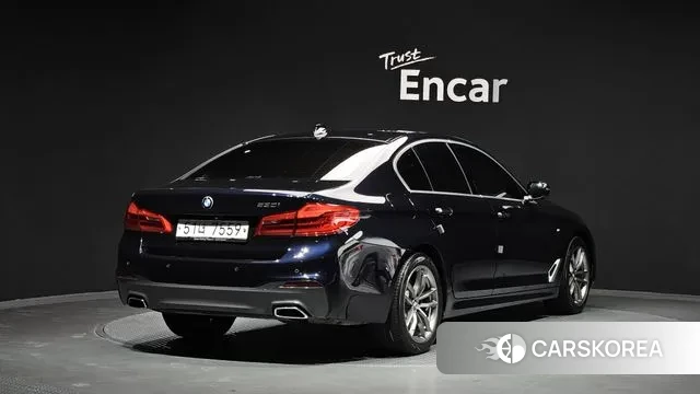 BMW 5 Series (G30) id 3284774 из Кореи 12