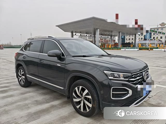 Volkswagen Tanyue 2021 Темно-серый из Китая, фото 2