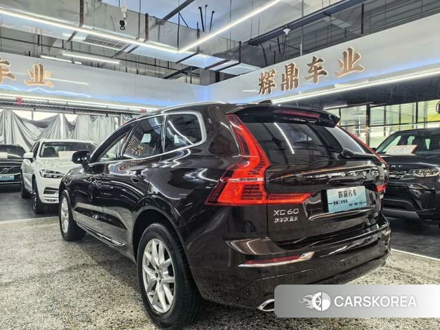 Volvo XC60 2019 Коричневый из Китая, фото 6