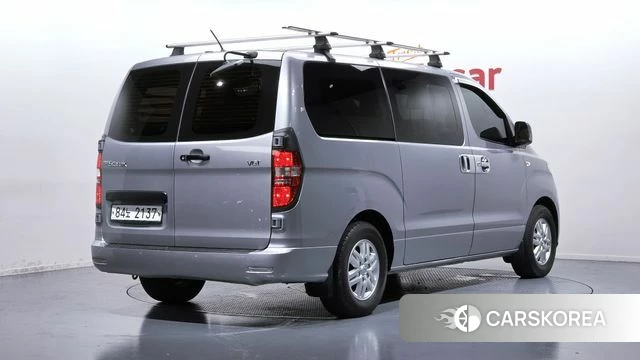 Hyundai The New Grand Starex id 4638296 из Кореи 12