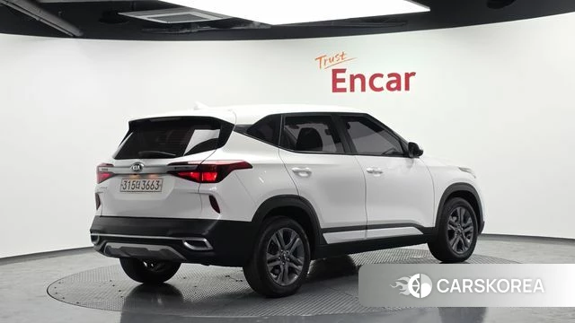 Kia Seltos id 4268583 из Кореи 12