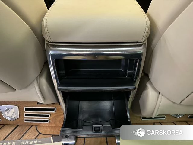 Toyota Elfa id 4274432 из Китая 12