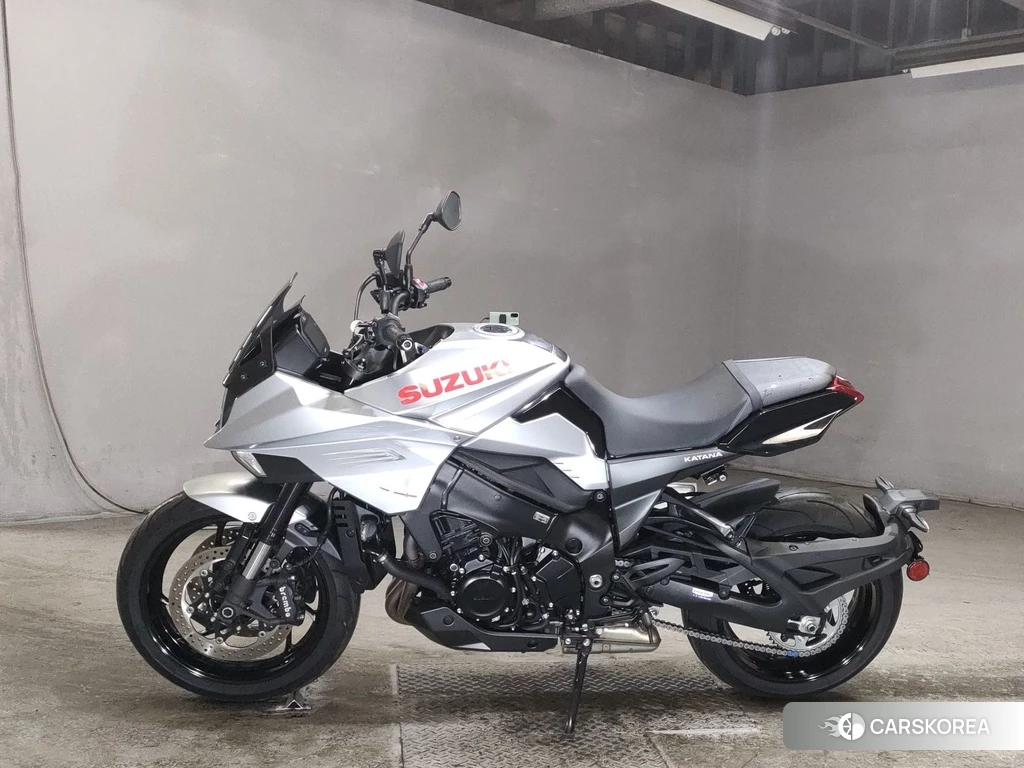 Проданный Suzuki GSX-S1000S Katana 2020 из Японии