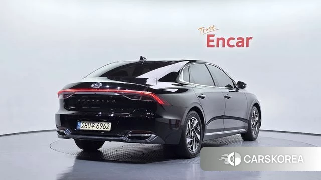 Hyundai The New Grandeur IG Hybrid id 4507362 из Кореи 12