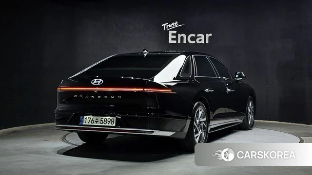 Hyundai Grandeur (GN7) id 4330016 из Кореи 12