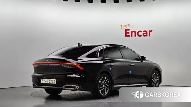 Hyundai The New Grandeur IG id 3329348 из Кореи 12