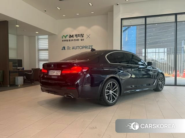 BMW 5 Series (G30) id 3819764 из Кореи 12