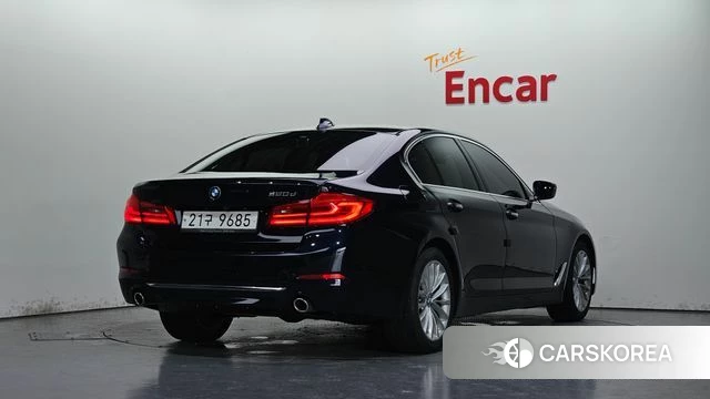 BMW 5 Series (G30) id 4615452 из Кореи 12