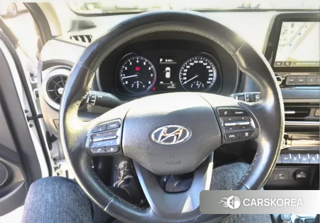 Hyundai The New Kona 2022 Белый из Кореи, фото 2