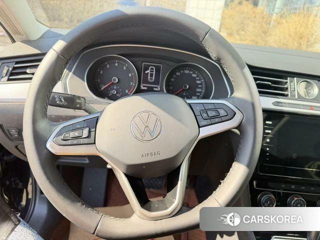 Volkswagen Magotan id 4301575 из Китая 11