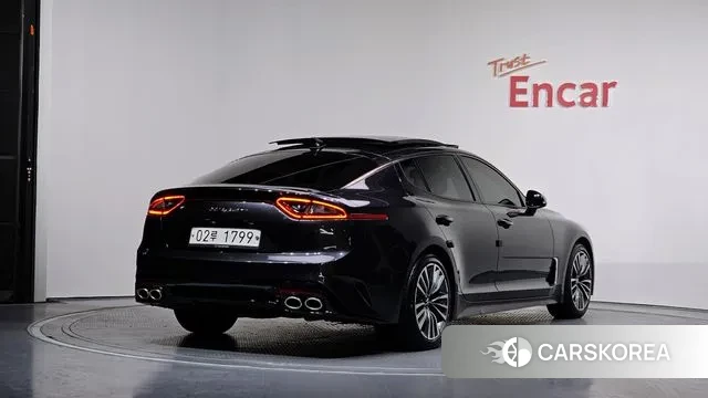 Kia Stinger id 3588617 из Кореи 12