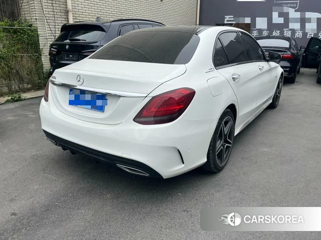 Mercedes-Benz Class C 2021 Белый из Китая, фото 2