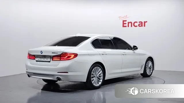 BMW 5 Series (G30) id 3607954 из Кореи 12