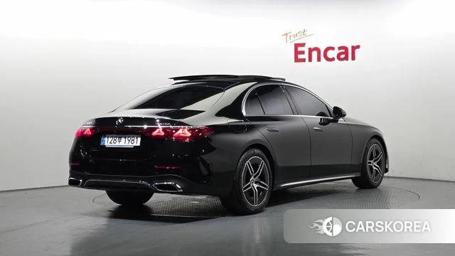 Mercedes-Benz E-Class W214 id 4523145 из Кореи 12
