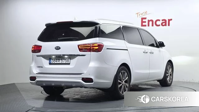Kia The New Carnival id 4633190 из Кореи 12